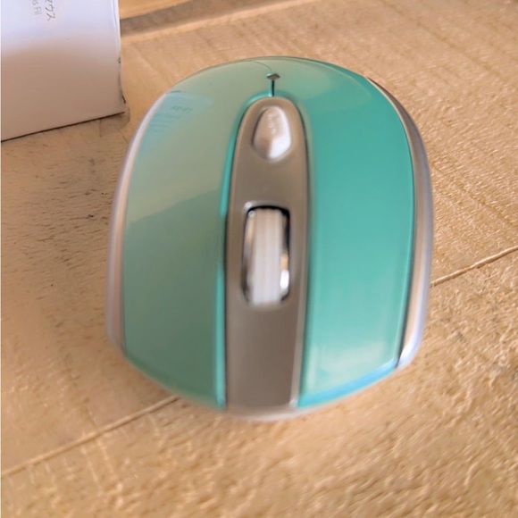 Wireless Mouse - Picture 3 of 5